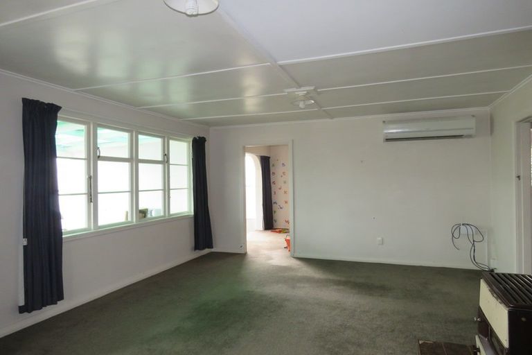 Photo of property in 30 Bright Street, Westport, 7825