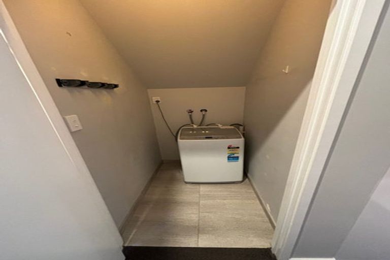 Photo of property in 22 Liquidambar Drive, Hobsonville, Auckland, 0616