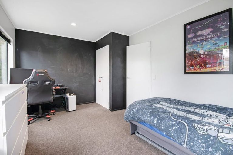 Photo of property in 43 Langton Road, Stanmore Bay, Whangaparaoa, 0932