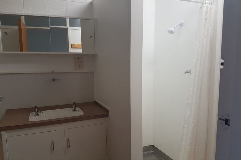 Photo of property in 4/66 Golf Road, Mount Maunganui, 3116