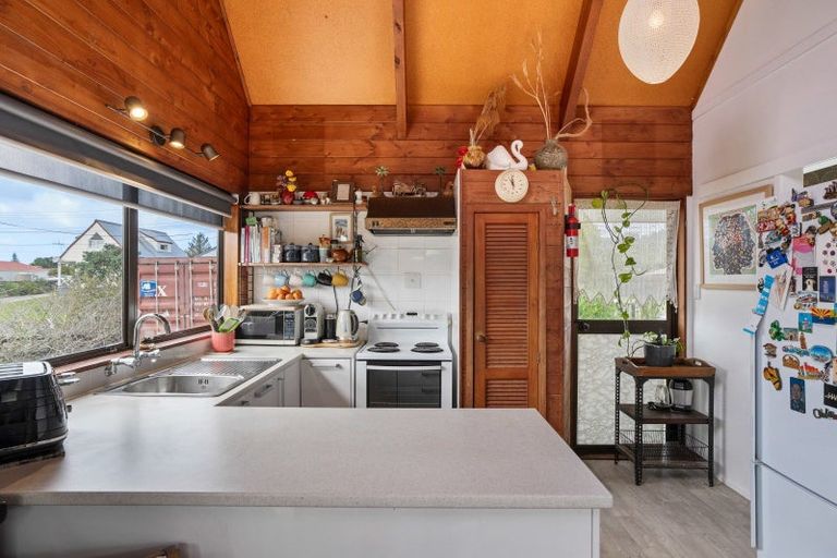 Photo of property in 111 Weka Street, Whangamata, 3620