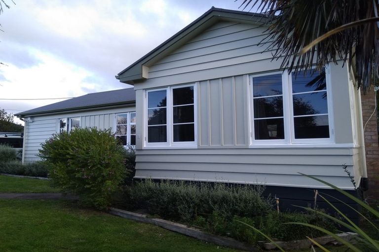 Photo of property in 21 Buchanan Road, Kingseat, Papakura, 2580