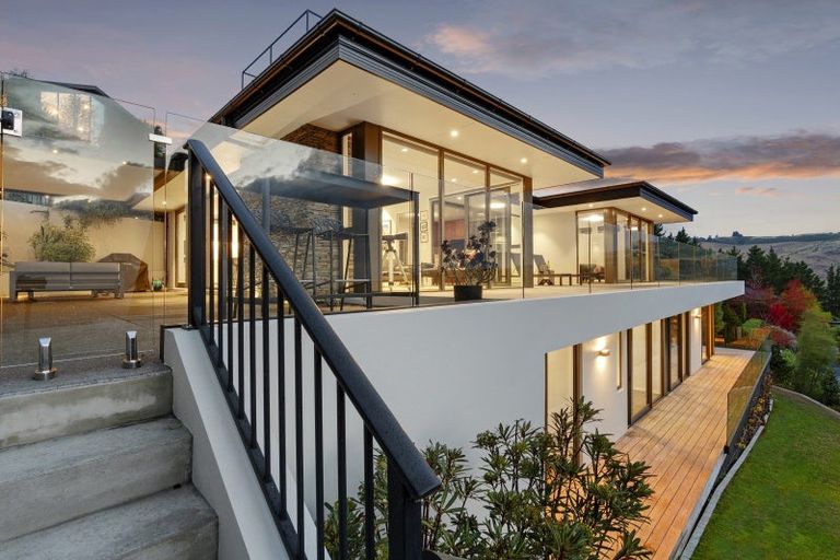 Photo of property in 6 Swanton Drive, Huntsbury, Christchurch, 8022