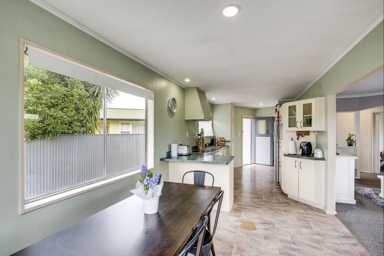 Photo of property in 4 Woodhouse Place, Pirimai, Napier, 4112