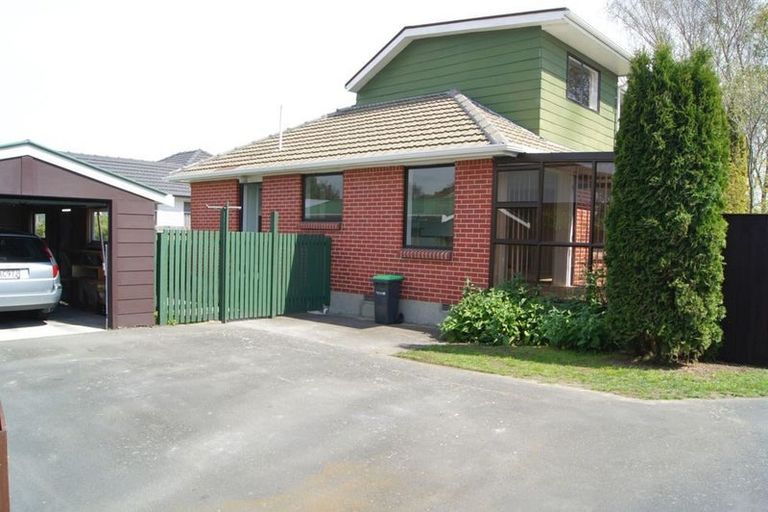 Photo of property in 10 Oakhurst Place, Russley, Christchurch, 8042
