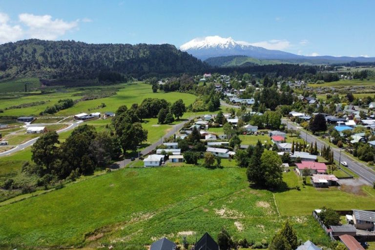 Photo of property in 83 Goldfinch Street, Ohakune, 4625