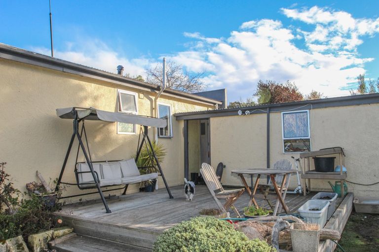 Photo of property in 2 Ord Street, Herbert, Oamaru, 9495