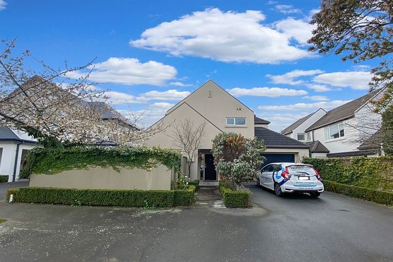 Photo of property in 2 Clissold Street, Merivale, Christchurch, 8014
