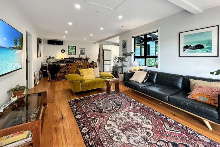 Photo of property in 6 Irvine Street, Aro Valley, Wellington, 6012