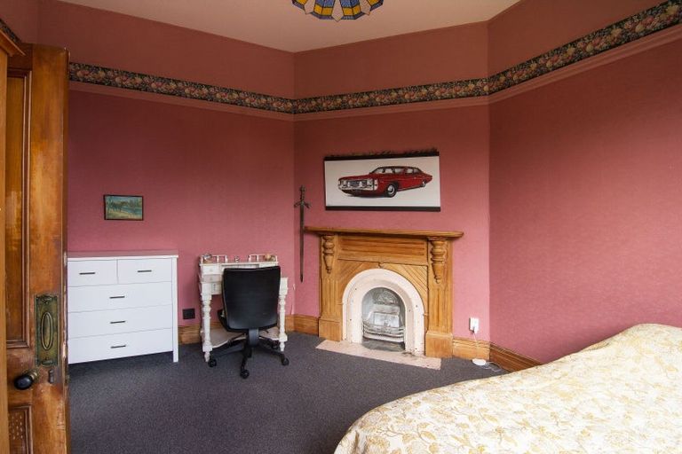 Photo of property in 43 Rhodes Street, Carterton, 5713