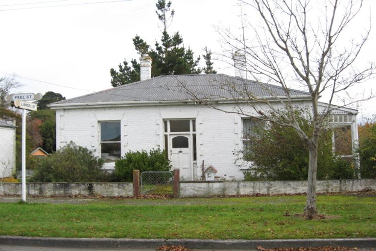 Photo of property in 36 Peel Street, Lawrence, 9532