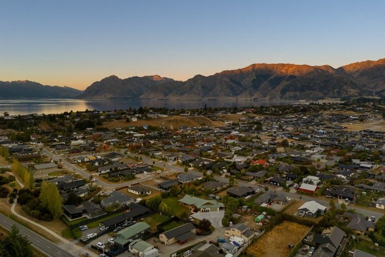 Photo of property in 432 Domain Road, Lake Hawea, Wanaka, 9382
