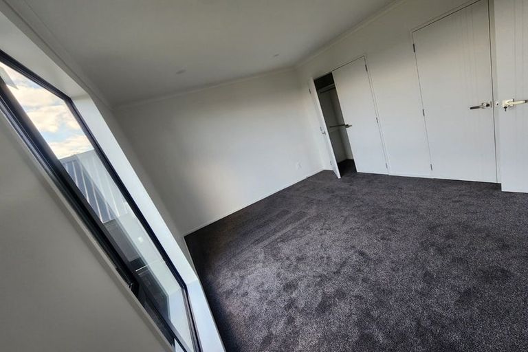 Photo of property in 12 Waikaha Street, Pokeno, 2472