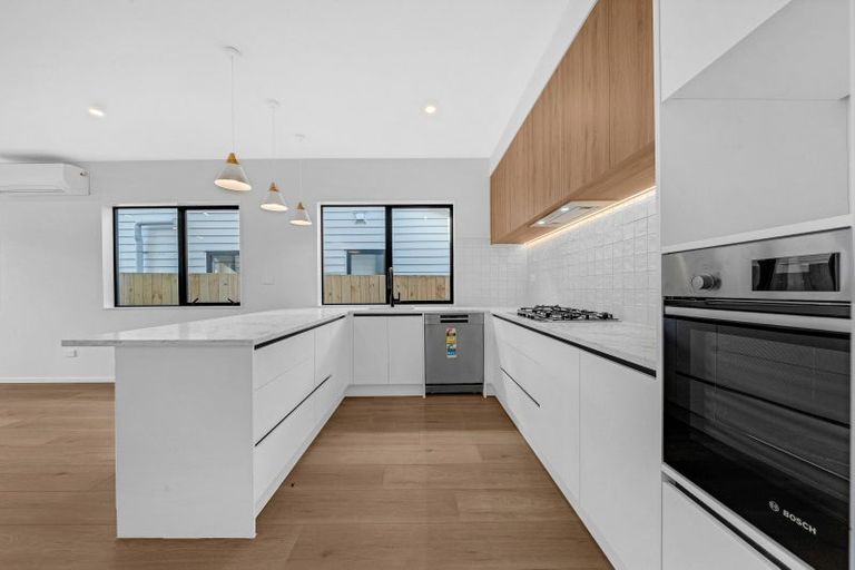 Photo of property in 11b Colum Place, Bucklands Beach, Auckland, 2014