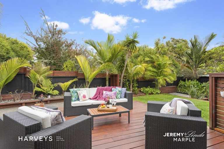 Photo of property in 1/19a Woodvale Road, Glen Eden, Auckland, 0602