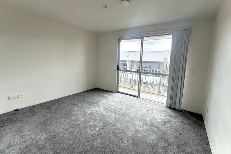 Photo of property in 80c Michael Jones Drive, Flat Bush, Auckland, 2019
