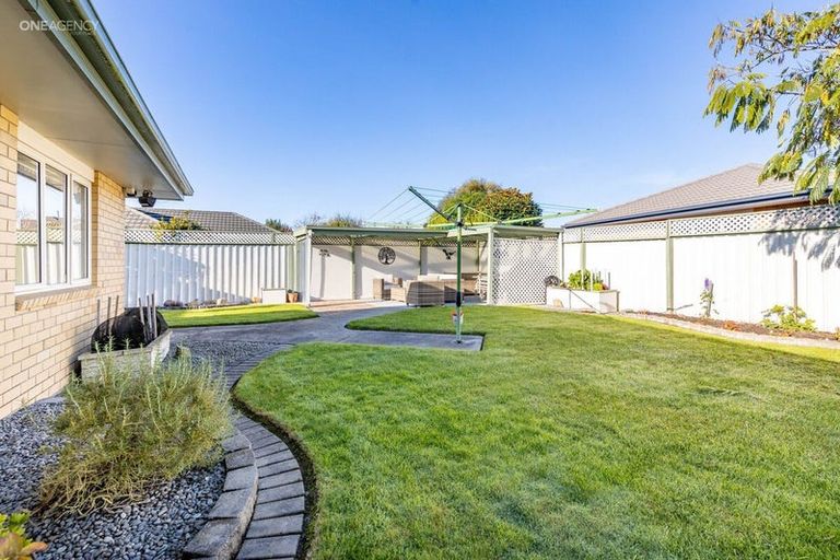 Photo of property in 22 Paget Drive, Woodend, 7610