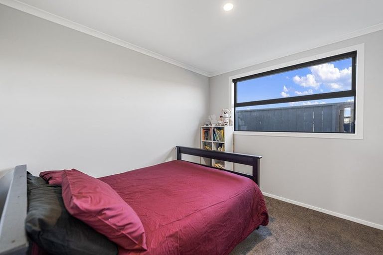 Photo of property in 16 Tanuku Lane, Te Puke, 3119