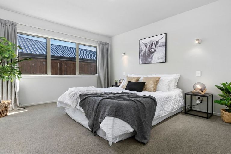 Photo of property in 2 Campden Court, Lower Shotover, Queenstown, 9304