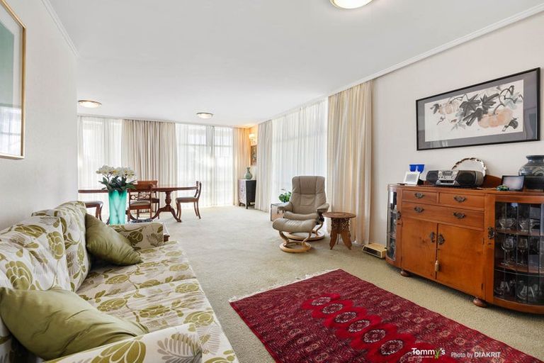 Photo of property in Jellicoe Towers, 191 The Terrace, Wellington Central, Wellington, 6011