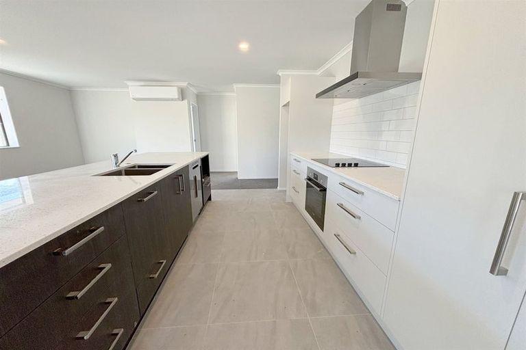 Photo of property in 30 Treedale Street, Belfast, Christchurch, 8051