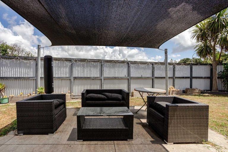 Photo of property in 14 Alpha Avenue, Coastlands, Whakatane, 3120