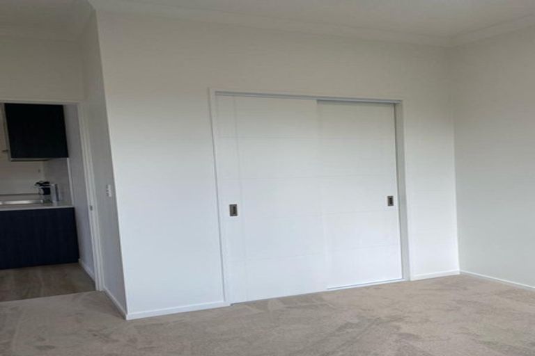 Photo of property in 23 Annmarie Avenue, Totara Park, Auckland, 2019