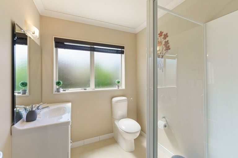 Photo of property in 6 Rae Lane, Paraparaumu Beach, Paraparaumu, 5032