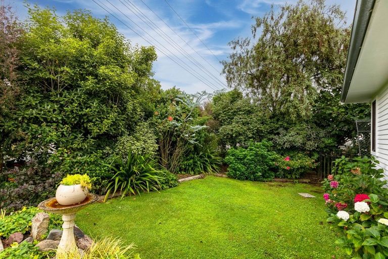 Photo of property in 22 Woburn Street, Waipukurau, 4200