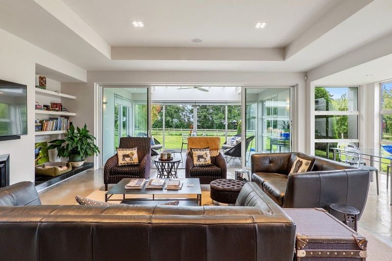 Photo of property in 98 Sutherlands Road, Halswell, Christchurch, 8025