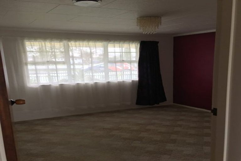 Photo of property in 81 Sedcole Street, Pahiatua, 4910