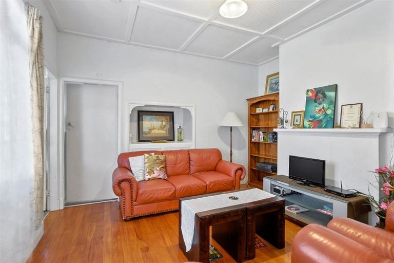 Photo of property in 168 Normanby Road, Paeroa, 3600