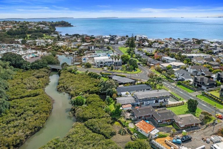 Photo of property in 3/15 Omana Road, Milford, Auckland, 0620