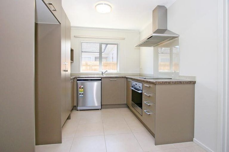 Photo of property in 58 Kenderdine Road, Papatoetoe, Auckland, 2025