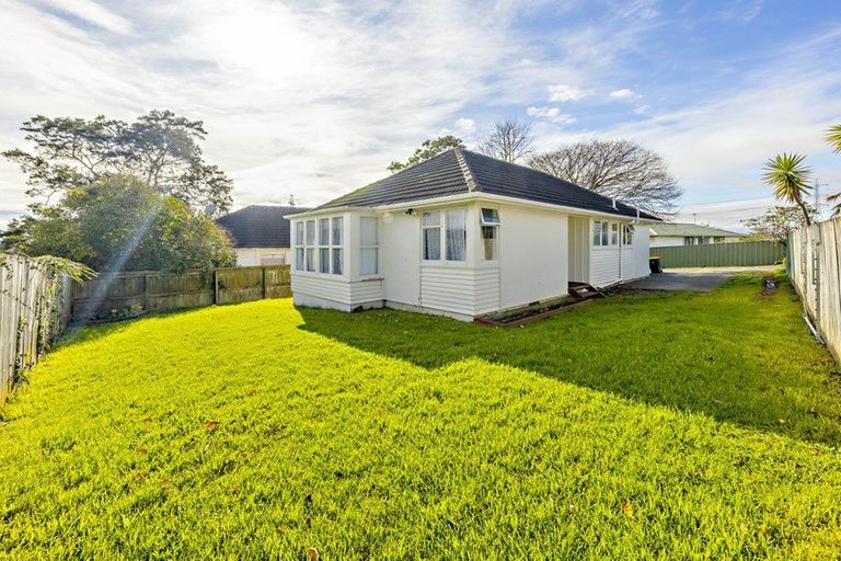 Photo of property in 1/147 Boundary Road, Clover Park, Auckland, 2019