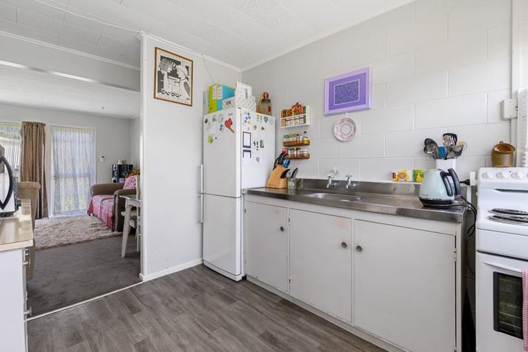 Photo of property in 37 Edward Street, Tokoroa, 3420