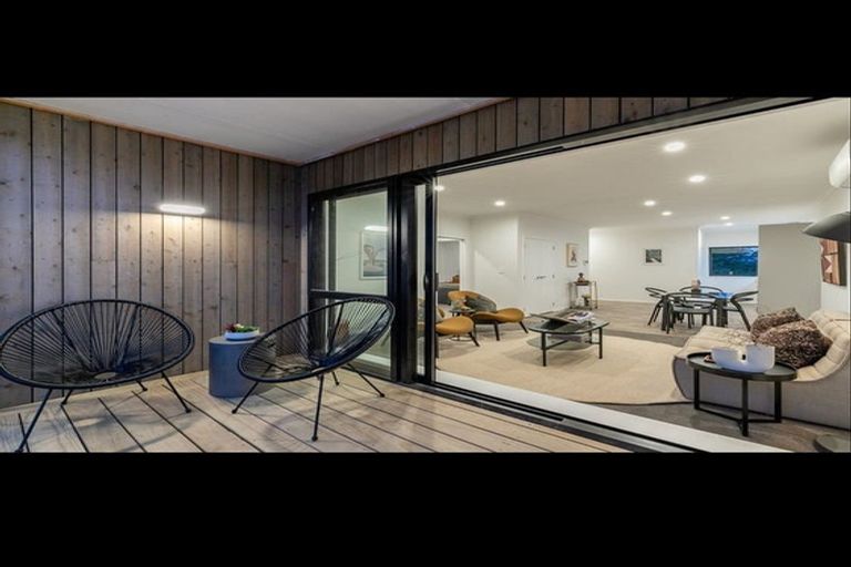 Photo of property in 3/500 Te Atatu Road, Te Atatu Peninsula, Auckland, 0610