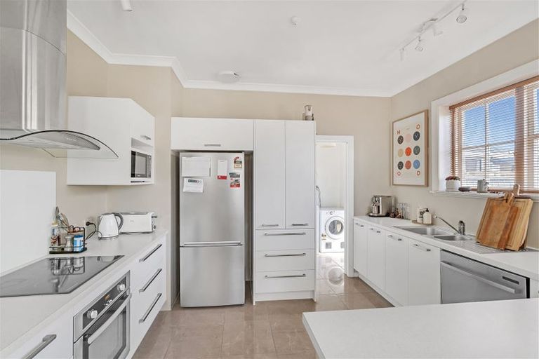 Photo of property in 99 Edinburgh Street, Spreydon, Christchurch, 8024