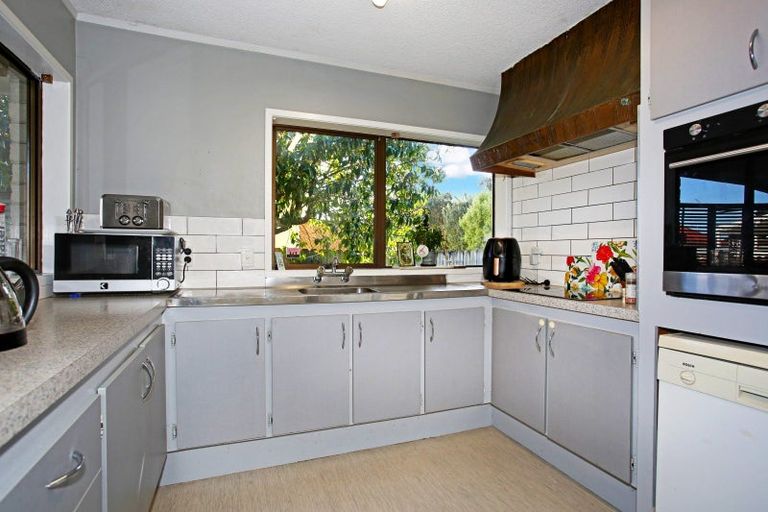 Photo of property in 7b Kelvin Road, Papakura, 2110