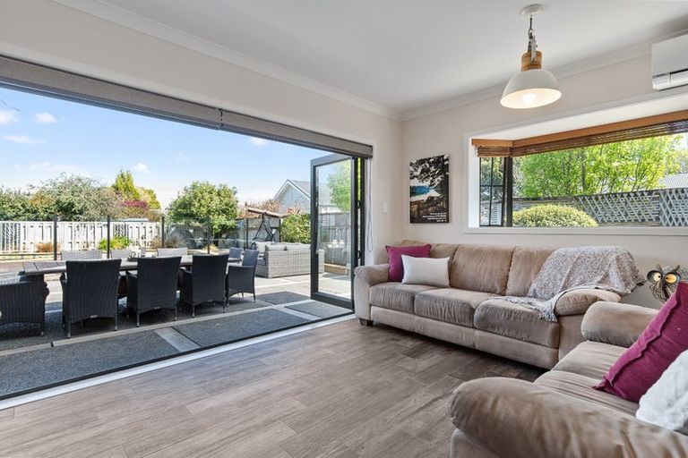 Photo of property in 4 Farnah Green, Flagstaff, Hamilton, 3210