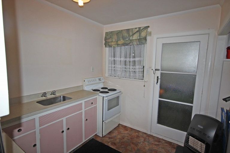 Photo of property in 120d Featherston Street, Palmerston North, 4410