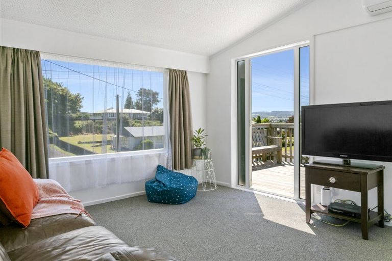 Photo of property in 1/54 Hinemoa Avenue, Taupo, 3330