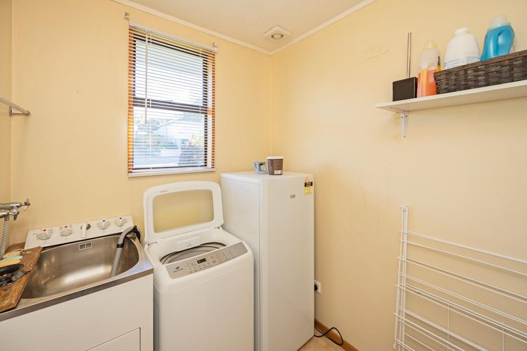 Photo of property in 25 Mersey Street, South Hill, Oamaru, 9400