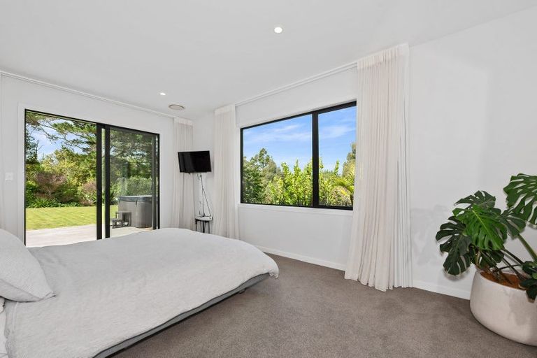 Photo of property in 92 Durey Road, Dairy Flat, Albany, 0792