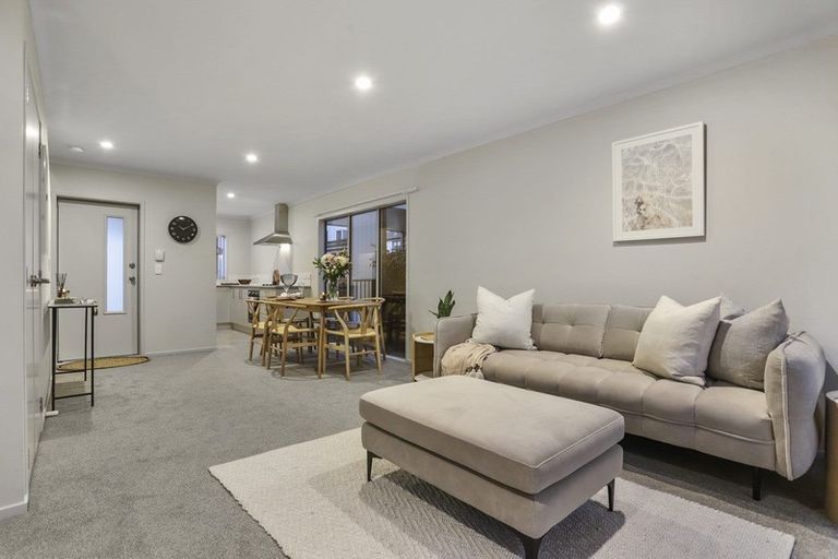 Photo of property in 9 Silvereye Road, Hobsonville, Auckland, 0616