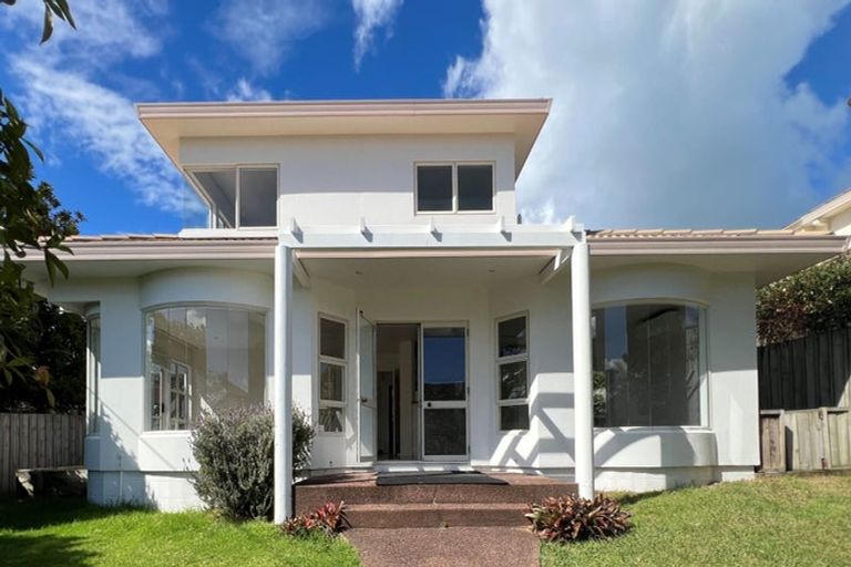 Photo of property in 36a Crichton Terrace, Hauraki, Auckland, 0622