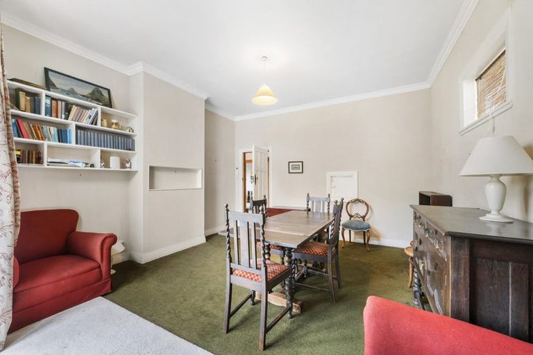 Photo of property in 15 Beauchamp Street, Karori, Wellington, 6012