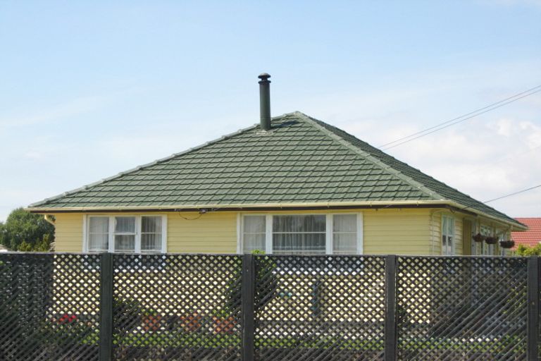 Photo of property in 24 Merrington Crescent, Aranui, Christchurch, 8061
