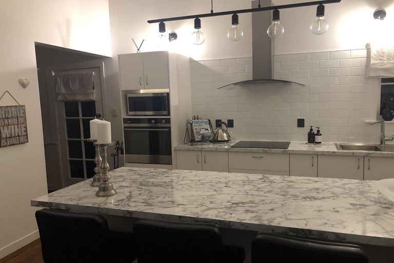 Photo of property in 24 Brassey Road, Saint Johns Hill, Whanganui, 4500