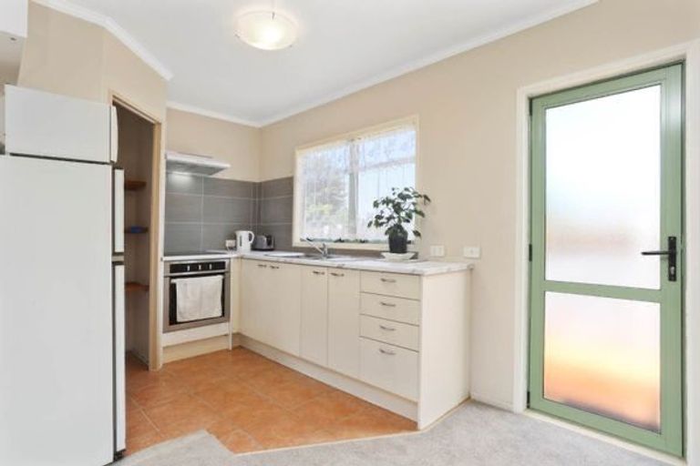 Photo of property in 130 Buckland Road, Mangere East, Auckland, 2024